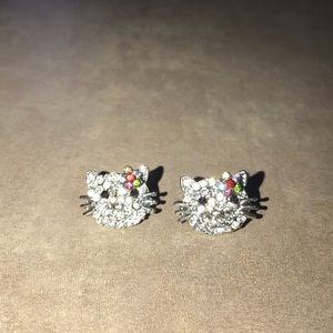 HELLO KITTY Diamond Earrings